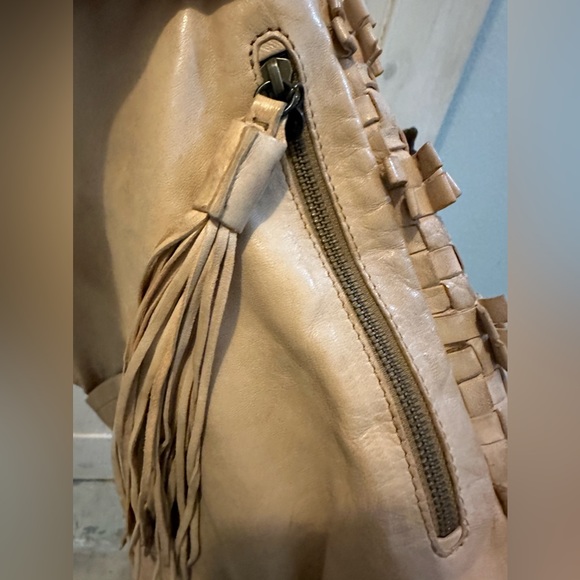 Women’s HOBO bag!!! - Picture 4 of 5